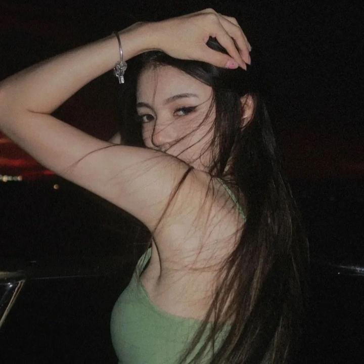 伺候老公白月光坐月子